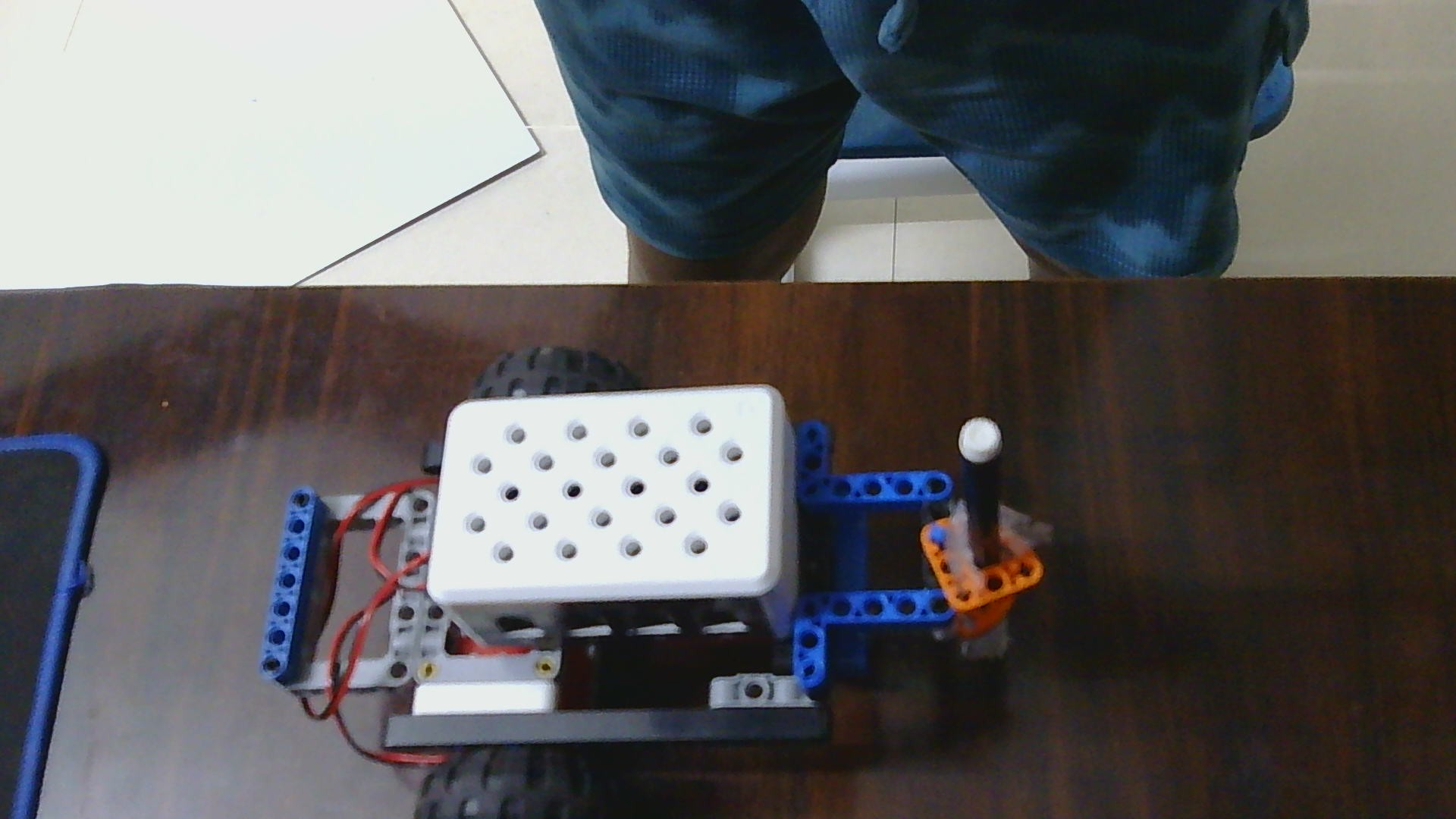 drawing bot - Avishkaar Project
